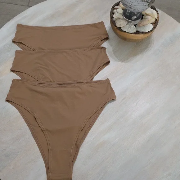 3pcs NWOT SKIMS Fits Everybody Cheeky Brief / 4X/OCHRE - Picture 4 of 12